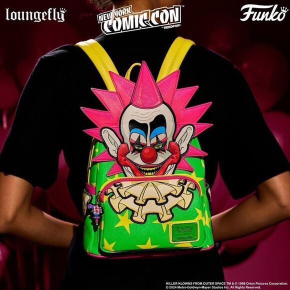 Loungefly Killer Klowns Spikey Mini Backpack NYCC Exclusive Glow in the Dark main image 5